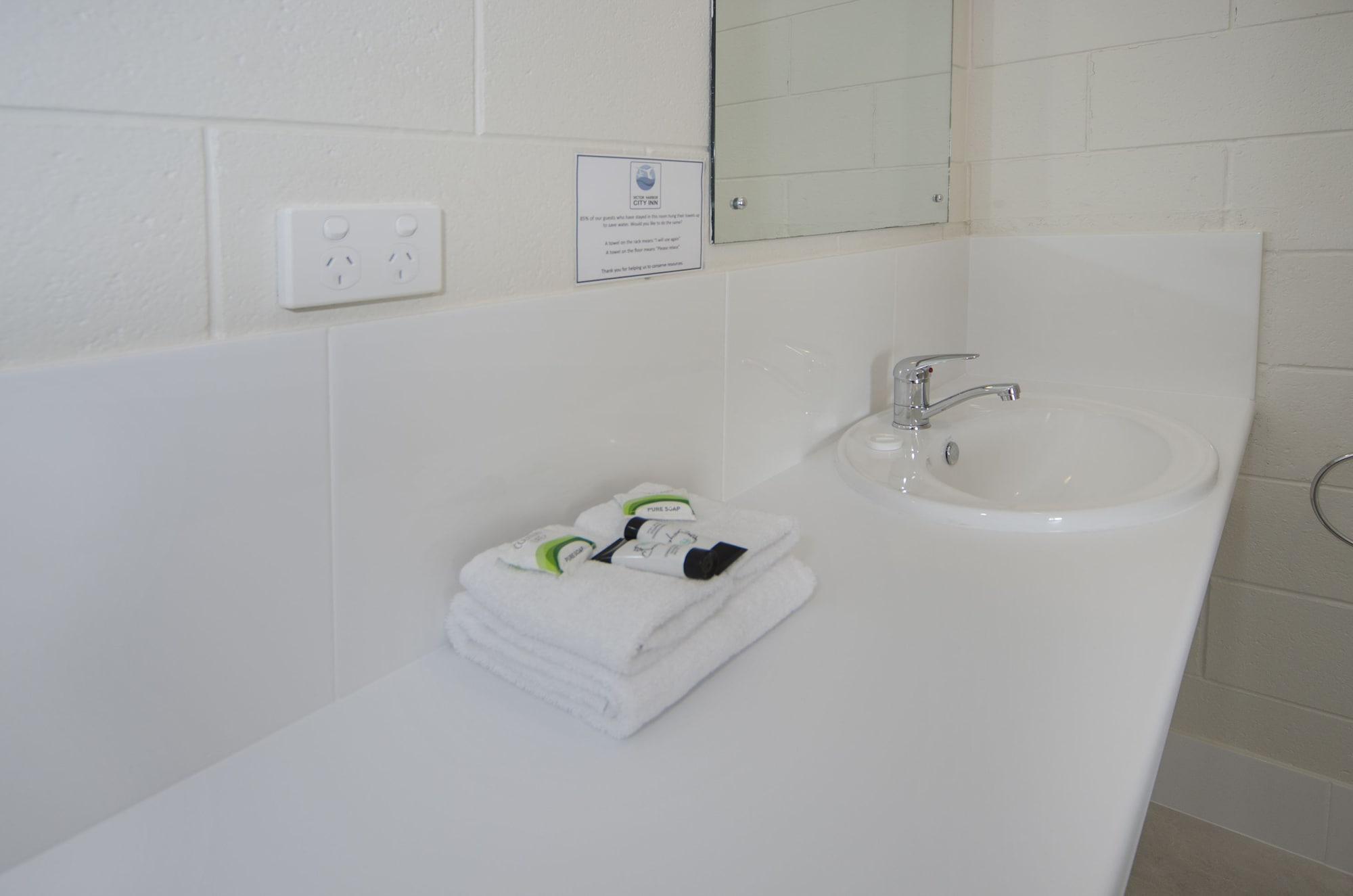 Victor Harbor City Inn Экстерьер фото