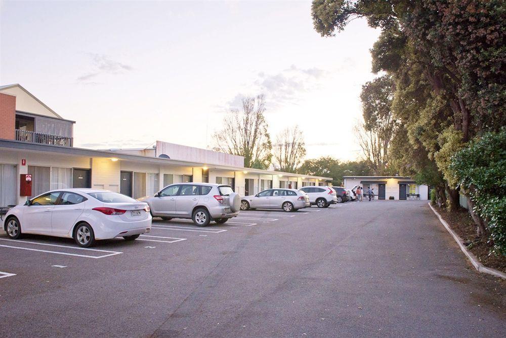 Victor Harbor City Inn Экстерьер фото